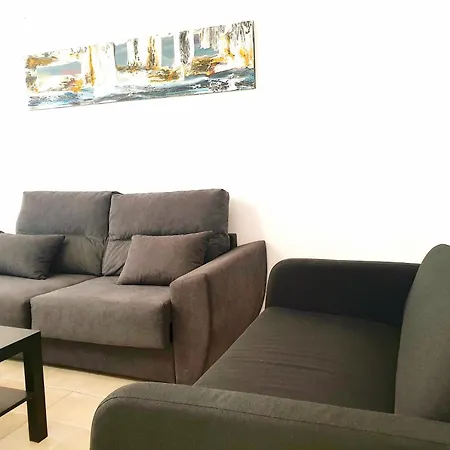 Picassos's Corner Apartment *