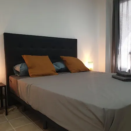 Picassos's Corner Apartment