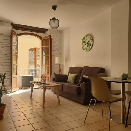 Apartment Picassos's Corner